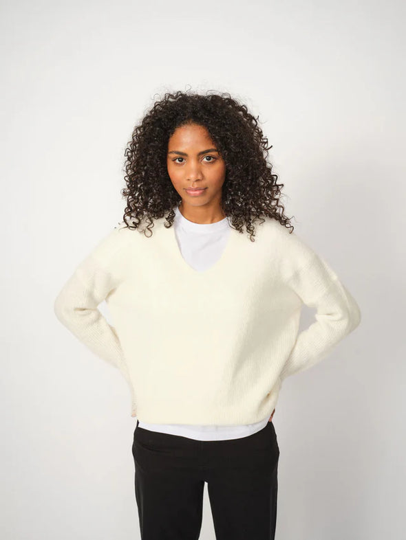 Thora V Neck knit