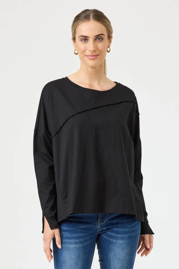 Studio  Traveller LS Tshirt