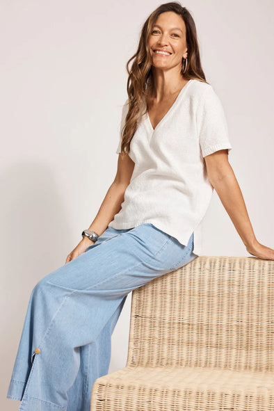 Artemis V knit Top
