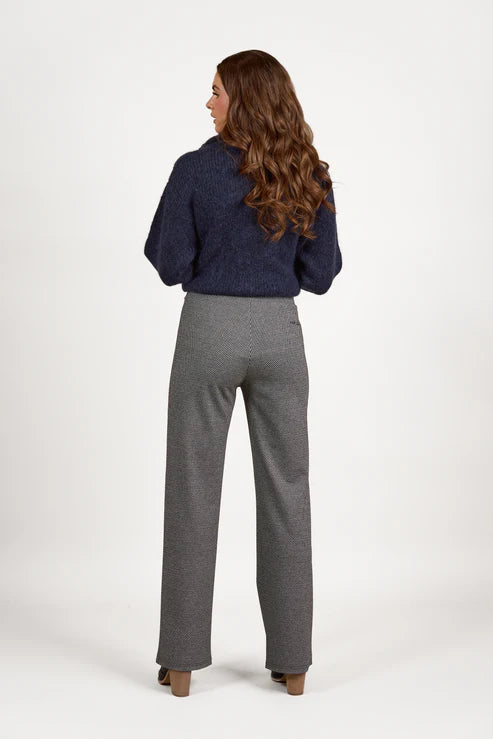 Xander wide leg pull on pant