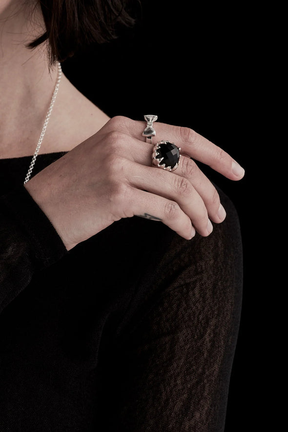Claw Ring - Onyx