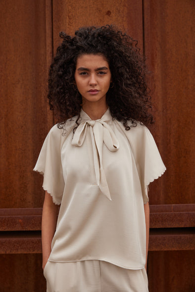 Beckia Wendi Blouse