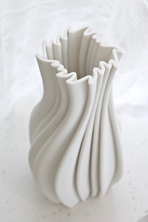 Louella 3D Printed Ceramic Vase – Sculptural