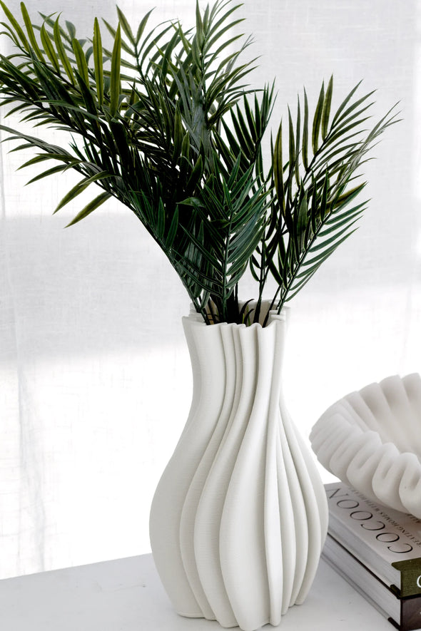 Louella 3D Printed Ceramic Vase – Sculptural