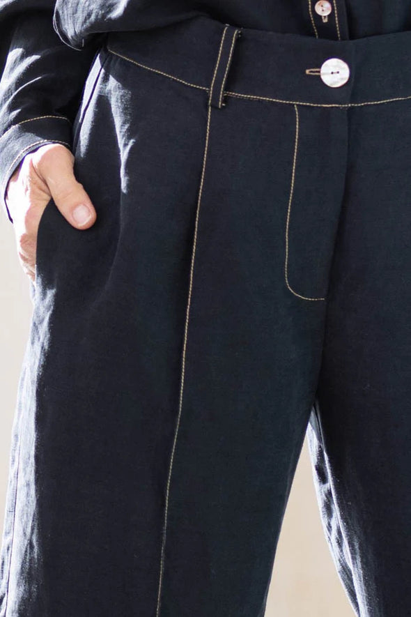 Isla black contrast pants
