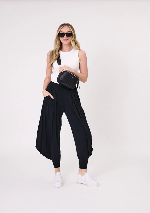 Lenka Pant