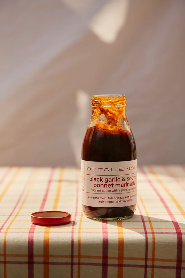 Black Garlic and Scotch Bonnet Marinade 270g