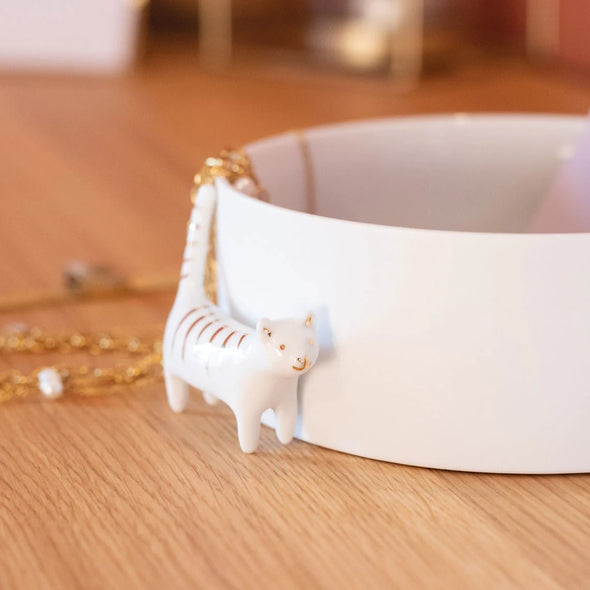 Cat porcelain bowl