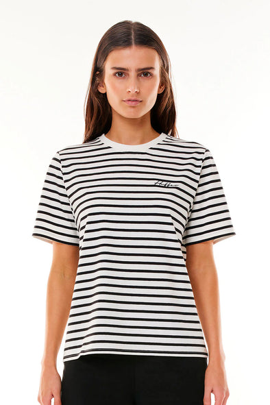 WMNS Oui Oui Classic Tee