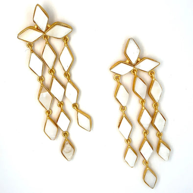 Stella Drop Earrings - Pearl