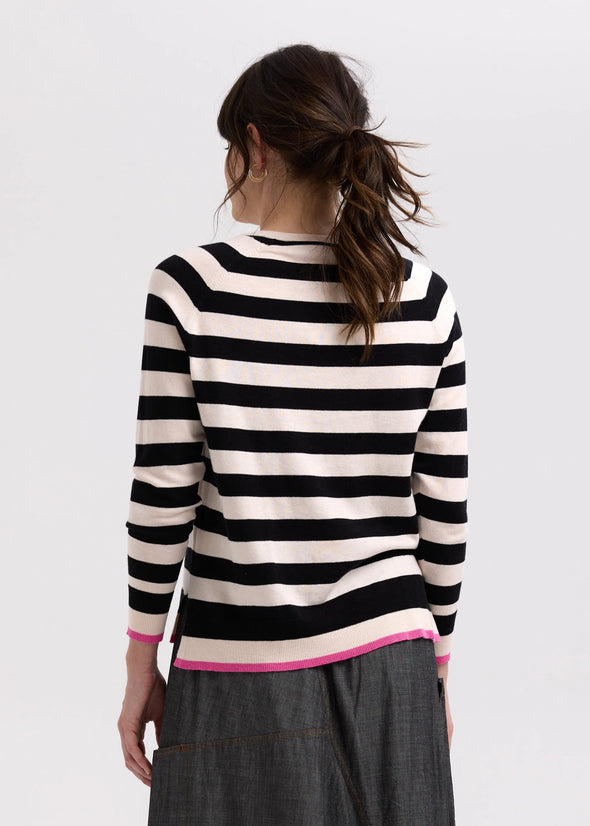 Essential Stripe V