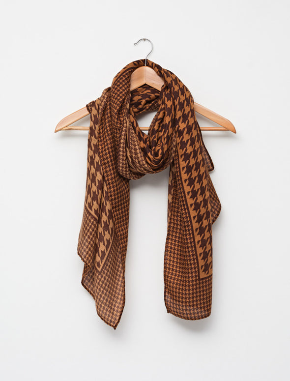 scarf houndstooth amber brown