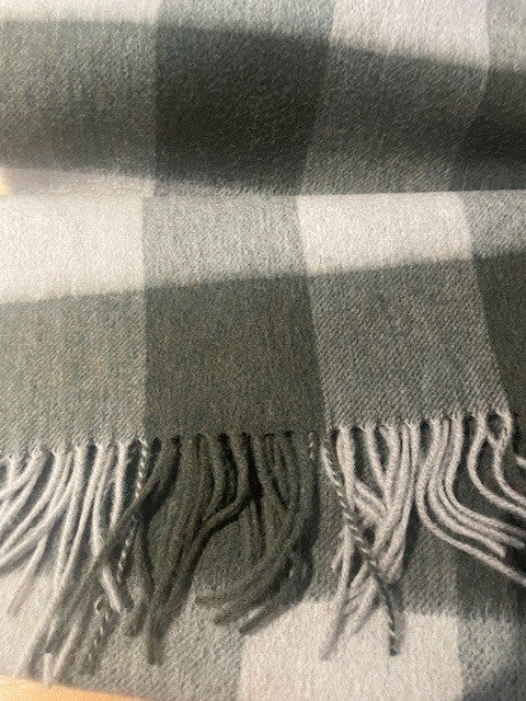 100% wool check scarf