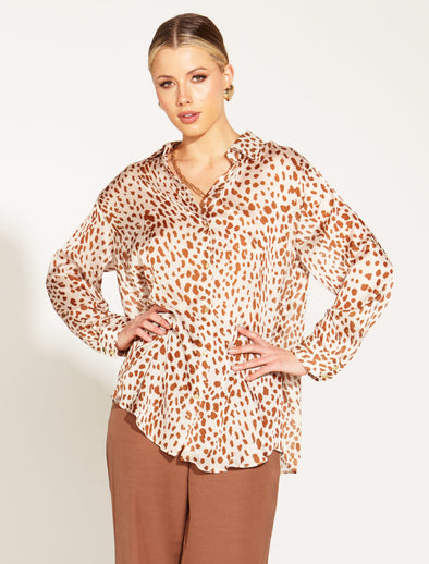 True to Life Collared Shirt- Giraffe Print
